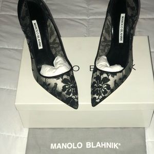 Manolo Blahnik Black Lace Size 37 1/2. US 7 1/2 B